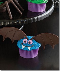 Bat-Cupcake_slideshow_image