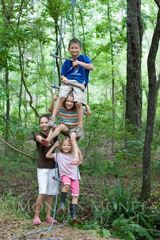 [Kids on rope ladder blog[8].jpg]