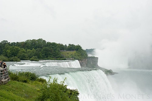 [Niagara falls blog[6].jpg]