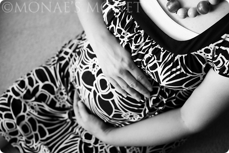 maternity looking down black and white blog