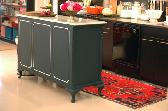 [paint detail on dresser used as kitchen island from little green notebook[6].jpg]