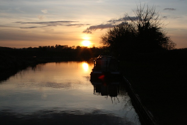 [April 2010 Llangollen barge holiday 215[3].jpg]