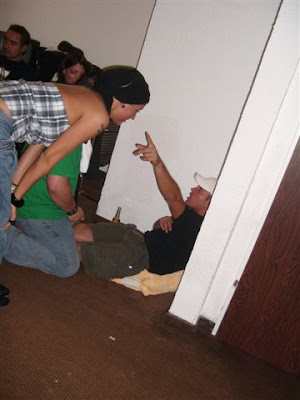 [img width=300 height=400]http://lh3.ggpht.com/_WVI6J5xG8lo/SKBl3tAYMEI/AAAAAAAANQk/Ti1bEMPlJ_I/s400/SL736456.JPG[/img]