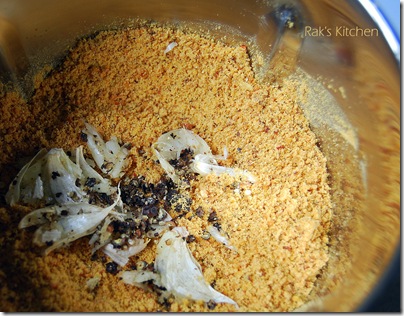 Add crushed pepper and garlic