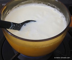 Boil milk DSC_2866