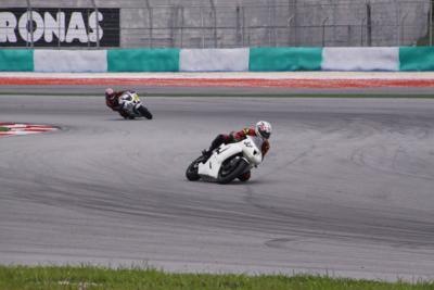 [IMG_0468_400x267[2].jpg]