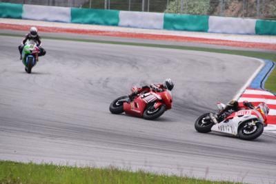 [IMG_0856_400x267[2].jpg]