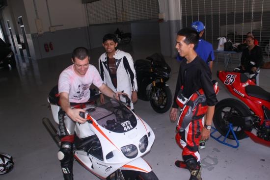 [IMG_0065_550x367[2].jpg]