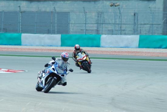 [DSC_0097_550x369[2].jpg]