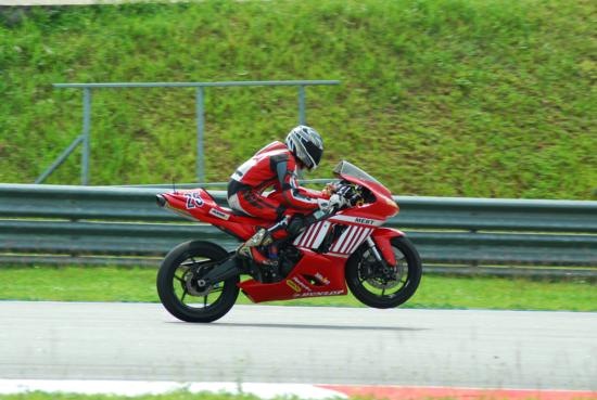 [DSC_0628_550x369[2].jpg]