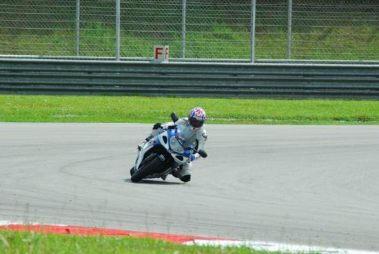 [DSC_0671_550x369[2].jpg]