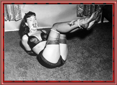 betty_page_(klaws)_070