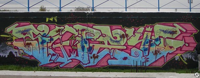 [64532.jpg]
