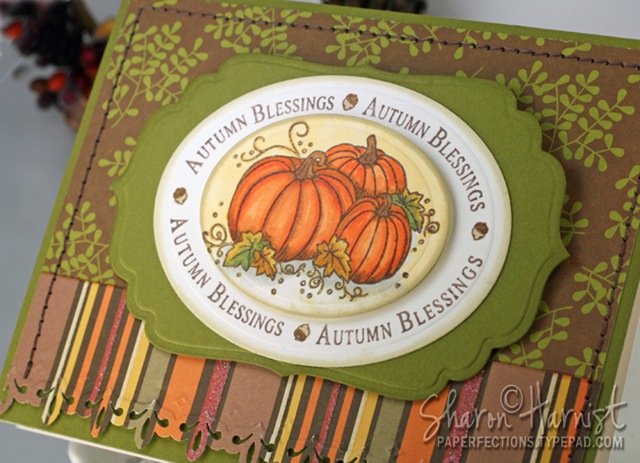 [10-PumpkinCardCloseSH[3].jpg]