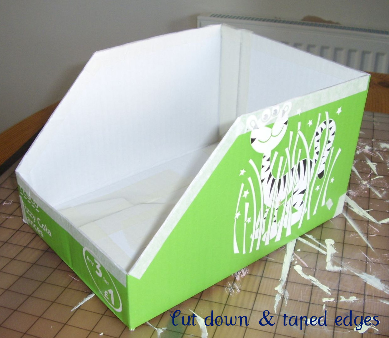 [box+2.jpg]