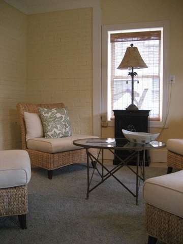 [Diggs House 002[4].jpg]