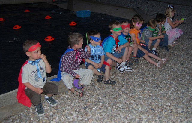 [superkids[2].jpg]