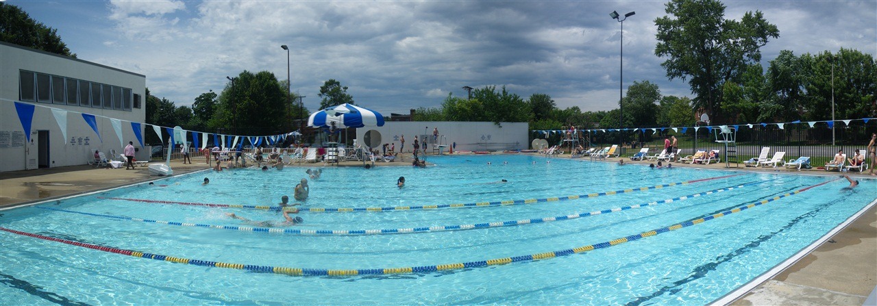 [PoolPano2.jpg]