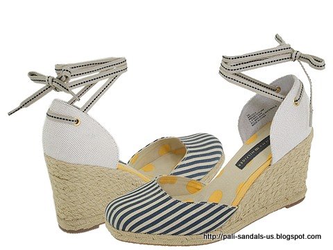 Pali sandals:sandals-108122