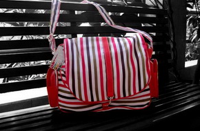 Tas Salur: Merah marun-Coklat