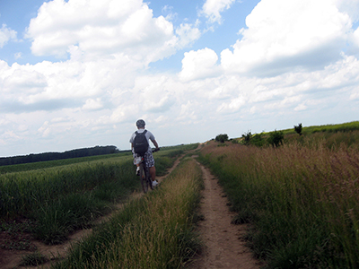 let's bike it vlad dulea geo atreides a doua editie ecologie romania peisaje