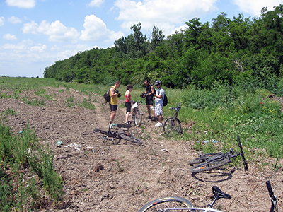 let's bike it vlad dulea geo atreides a doua editie ecologie romania peisaje