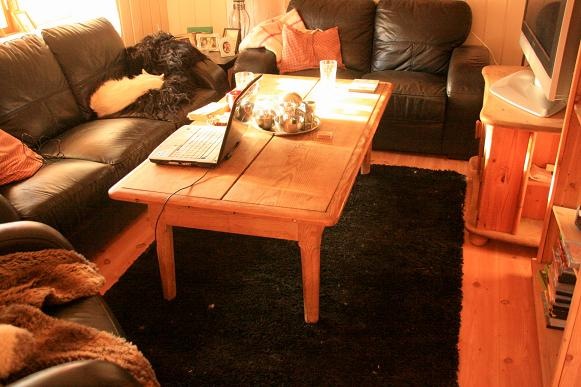 [October 2010 014-2[3].jpg]