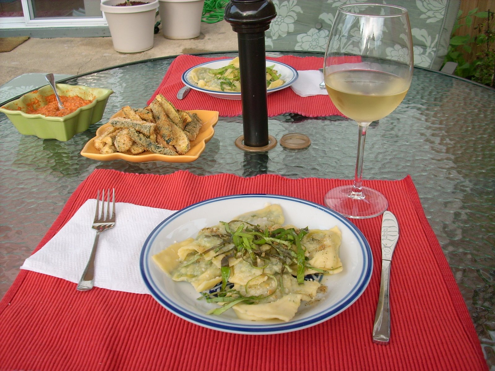 [dinner 013[2].jpg]
