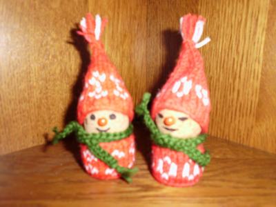zwei-kleine-weihnachtswichtel.jpg