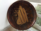 Plato decorado con el nombre de Allah