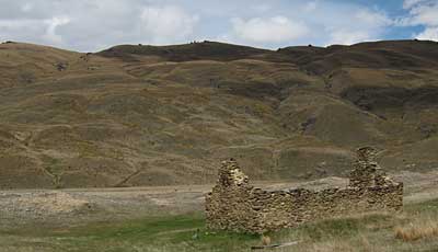 hut-remains-nevis.jpg