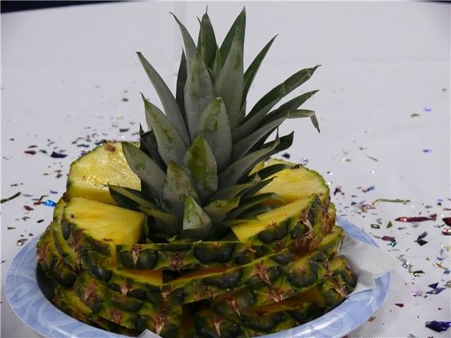 [pineapple[1].jpg]