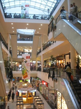 [centro_comercial_oporto[5].jpg]