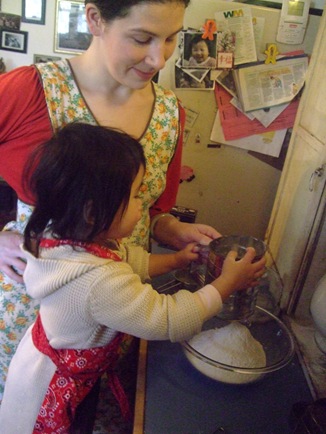 12-03-08 helping on t-day