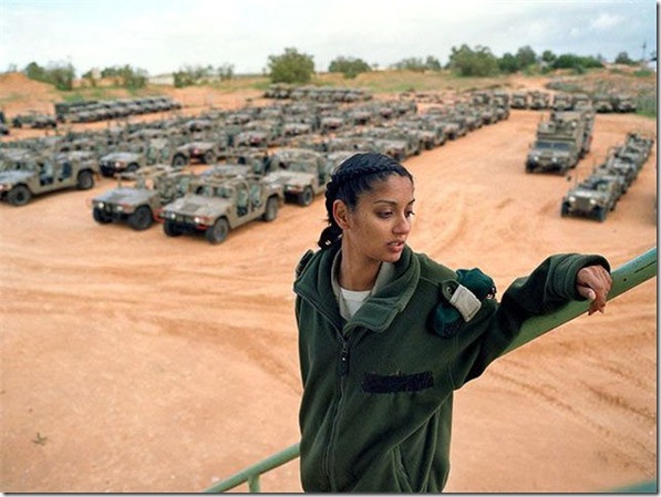 Garotas da Defesa de Israel (14)