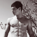 Alan Valdez by Studio 4496 10-09-10 big.jpg