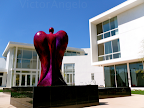 Victor-Angelo_angel-outdoors.png
