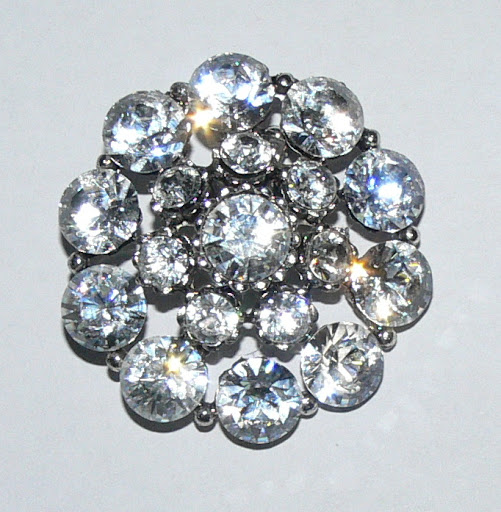 *Weiss Brooch* Clear