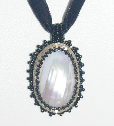 *Eager Weaver* DIY Pendant Kit - Osmina shell