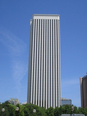 [280pxTorre_Picasso4.jpg]