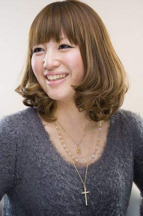 รูปภาพ แบบทรงผม แฟชั่นทรงผม สุดฮิต ของสาวหน้ากลม