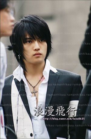 รูปภาพ ทรงผมชาย แฟชั่นทรงผม หล่อเทห์ อินเทรนด์สุดๆ