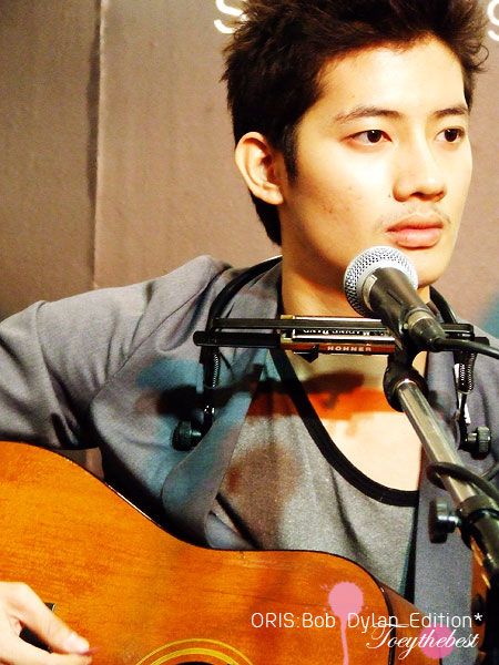 รูปภาพ เป้ อารักษ์ คุณชายสุดหล่อ มาดเซอร์