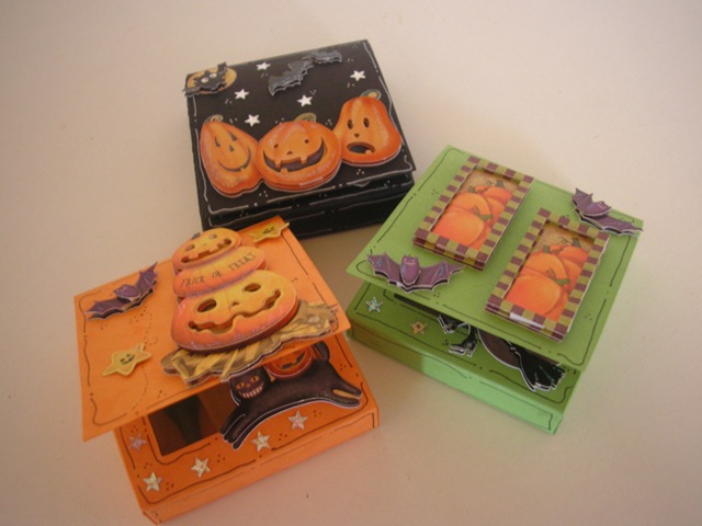 [Trick or Treat Boxes[4].jpg]