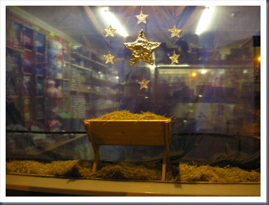 Shop Window Crib