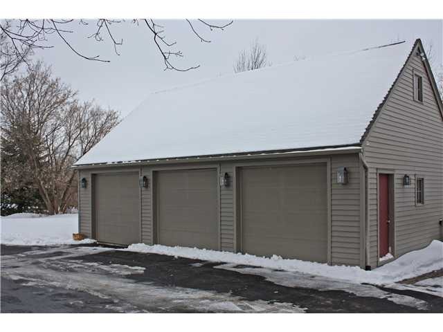 [SaltboxExterior3CarGarage22.jpg]