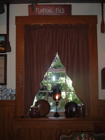 [countryinn curtain[2].jpg]