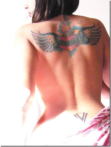 New Tattoo Paint Design in the Girl Back Body