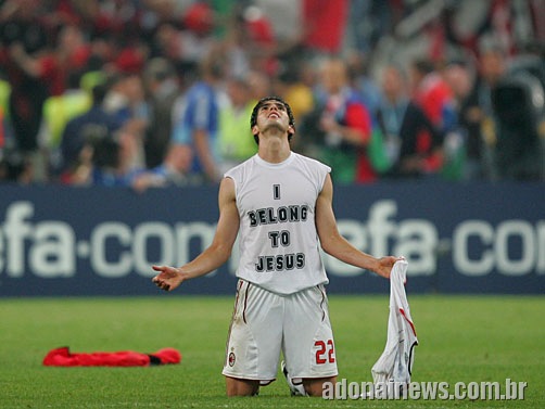 [kaka_jesus_action_-_main[21].jpg]