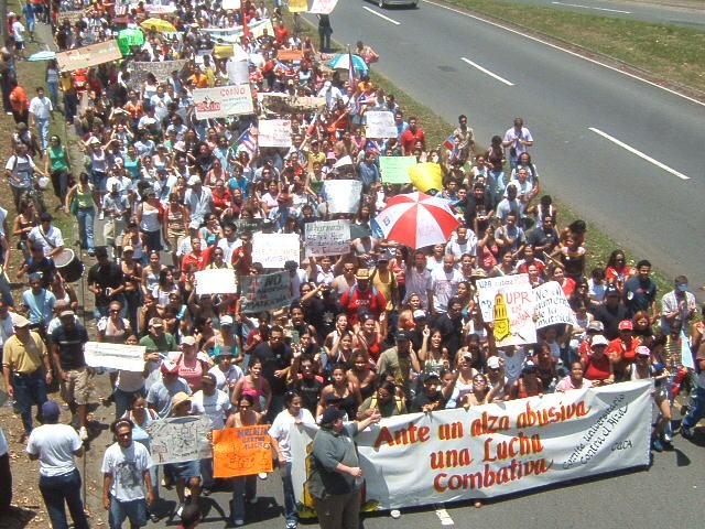 [marcha_upr[4].jpg]